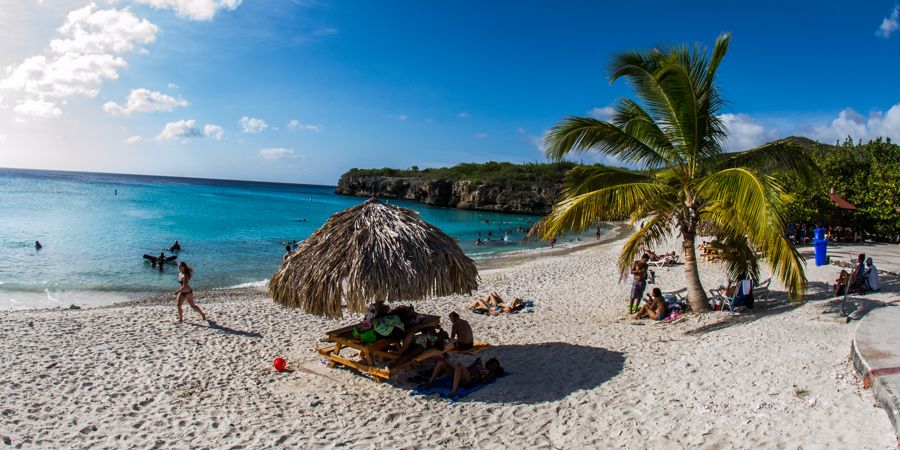 Praia-Kenepa-Grandi-CuraçãoCaribe-1